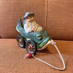 1998‎ David Frykman The Fisherman Figurine 8" Fish On Wheels Car Driving HTF